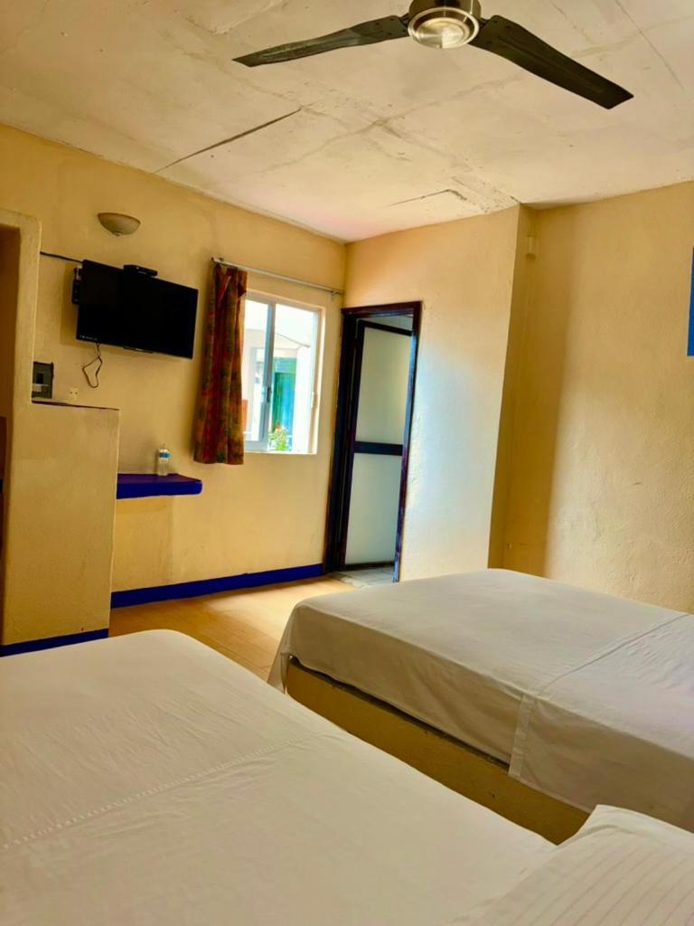 Hotel Zihuatanejo Centro Extérieur photo