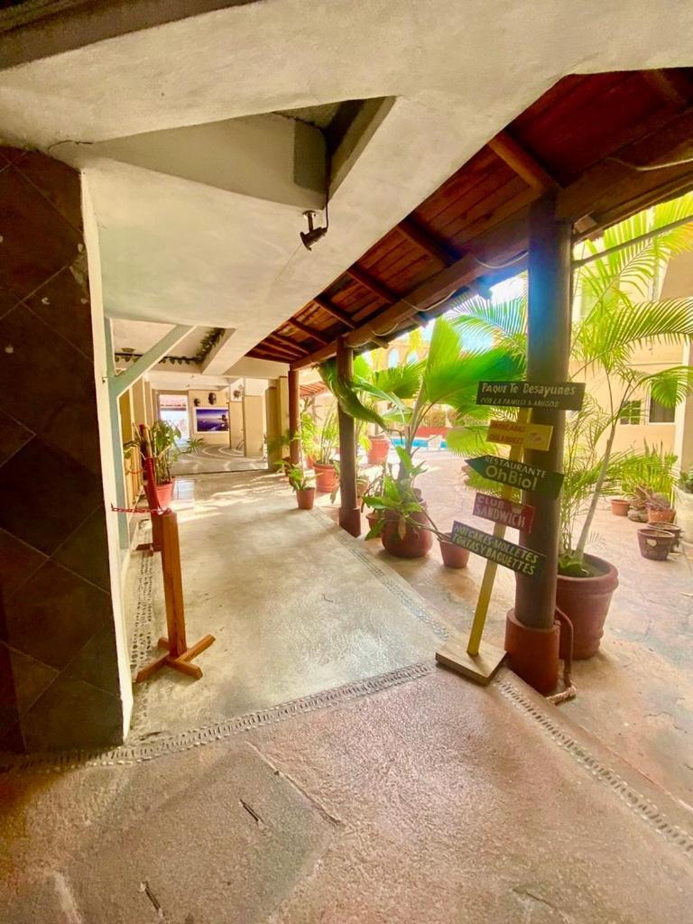 Hotel Zihuatanejo Centro Extérieur photo